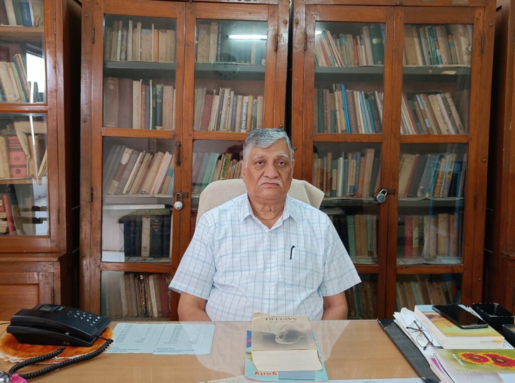 Our Team – The Mother's Integral School